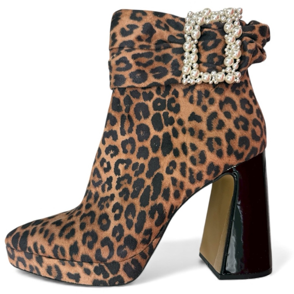 New! Betsy Johnson Animal Print Idris Platform Rhinestone Buckle Leopard Bootie - Picture 5 of 5